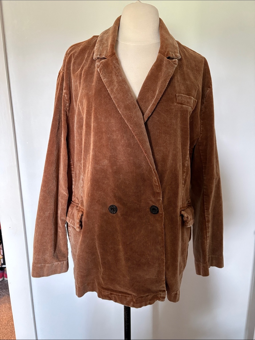 POL Corduroy Double-Breasted Blazer in Warm Brown